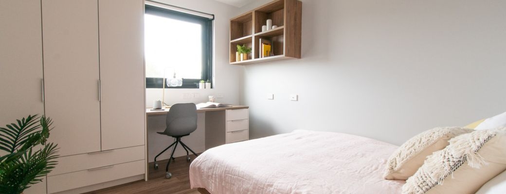 2 Bedroom Apartment — photo 1