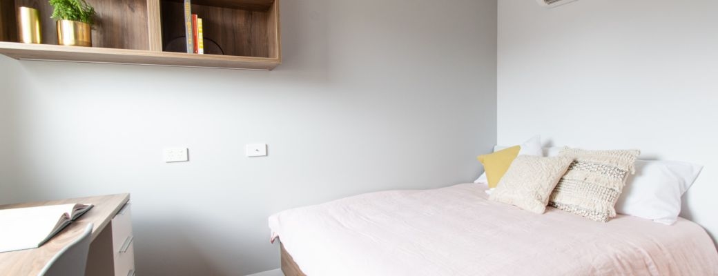 1 Bedroom — photo 1